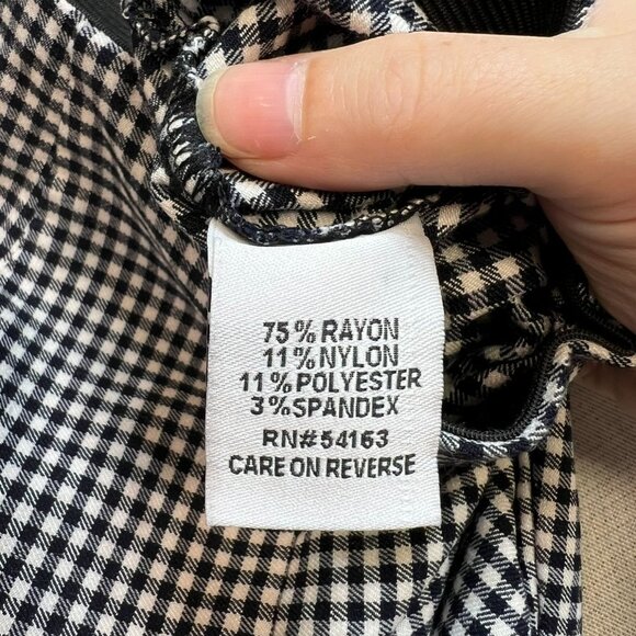 Calvin Klein Womens Casual Skinny Pants Pleated Front Size 4 Black White Gingham - Picture 4 of 12
